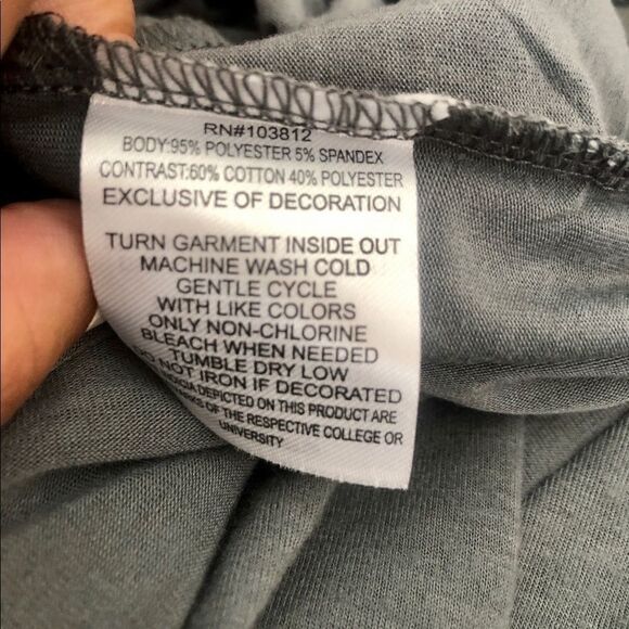 FSU Florida State Seminoles Ladies tee V-Neck - Picture 6 of 6